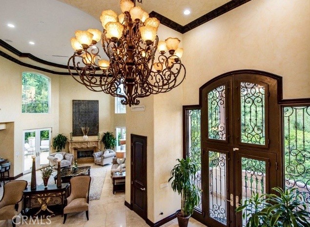 Front Image Thumbnail for CROC26064150