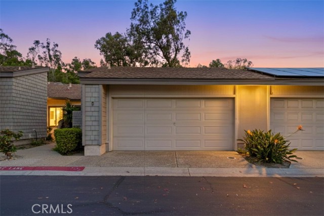 Front Image Thumbnail for CRND25272314