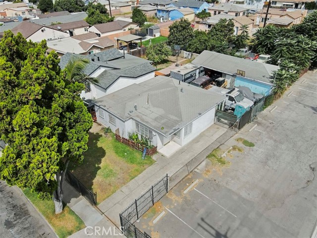 Detail Gallery Image 2 of 23 For 116 N Holly Ave, Compton,  CA 90221 - 2 Beds | 1 Baths