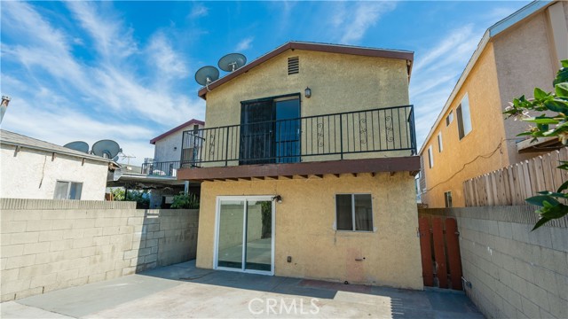 627 East Lincoln Street, Carson CA: https://media.crmls.org/medias/dfac8a0f-c8be-4891-b816-58c7c12969c9.jpg