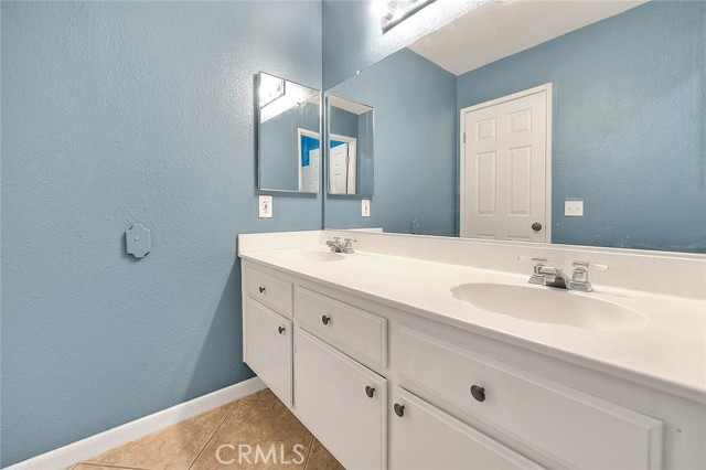 Detail Gallery Image 34 of 68 For 15151 Desert Oak, Victorville,  CA 92394 - 4 Beds | 2 Baths