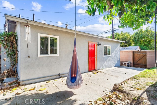 6023 Acacia Avenue, Whittier CA: https://media.crmls.org/medias/dfadbe76-4d3b-430e-b13a-4ab42c517b81.jpg