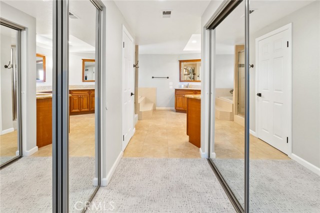 23382 Via Chiripa, Mission Viejo CA: https://media.crmls.org/medias/dfae88bb-348d-4891-9507-8844a4c3d376.jpg