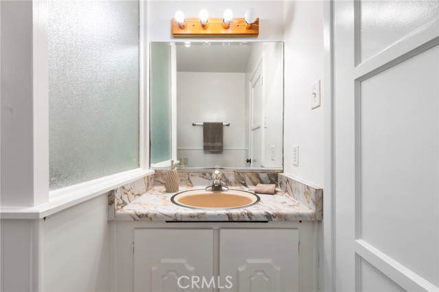 Detail Gallery Image 20 of 45 For 2334 Iroquois Ave, Long Beach,  CA 90815 - 2 Beds | 2 Baths