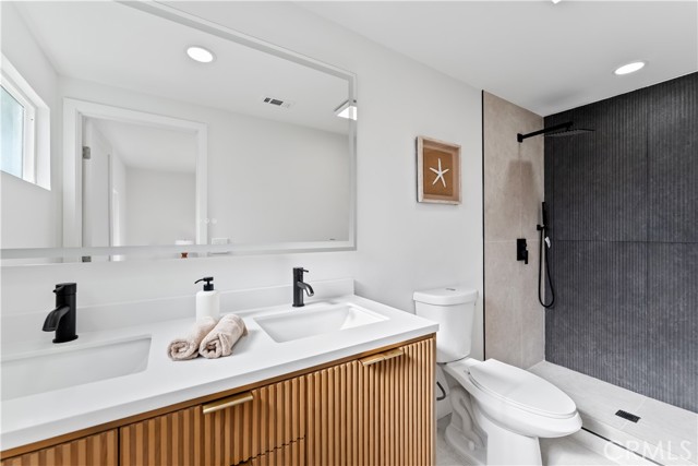 Detail Gallery Image 37 of 44 For 2514 S Rita Way, Santa Ana,  CA 92704 - 3 Beds | 2 Baths