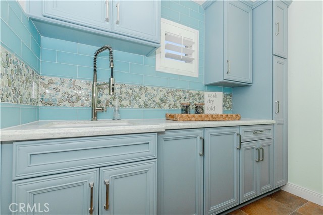 3384 Amethyst Street, Corona CA: https://media.crmls.org/medias/dfaf410f-1169-44a5-8f0b-32272499987a.jpg