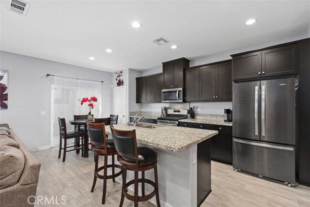 Detail Gallery Image 18 of 54 For 27482 Basalt, Moreno Valley,  CA 92555 - 4 Beds | 2/1 Baths