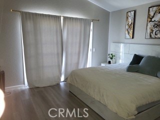https://media.crmls.org/medias/dfafc95c-17ea-4613-9359-179fc956aee1.jpg?preset=X-Large