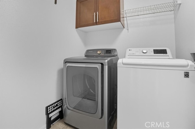 965 Acacia Lane, Montebello CA: https://media.crmls.org/medias/dfb09300-cd47-400c-9512-4adabed4c3e3.jpg