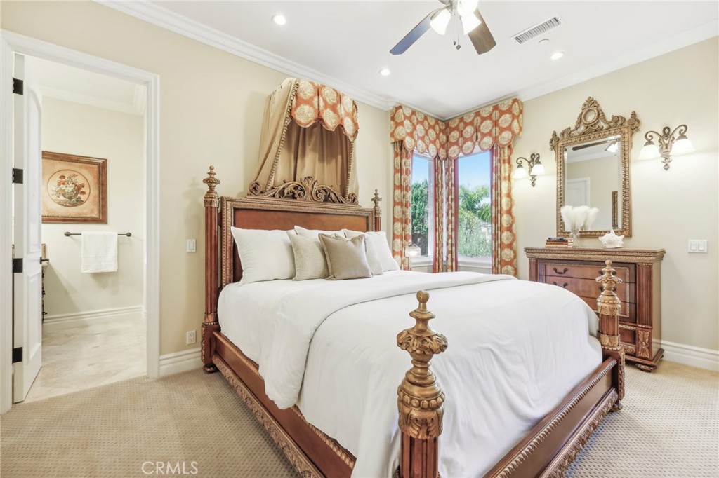 Dfb0aac0 9a1a 4965 B763 16f10d9714d8