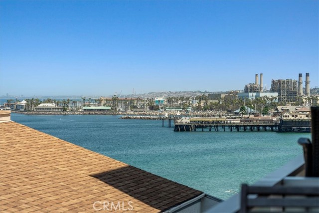 615 Esplanade, Redondo Beach, California 90277, 1 Bedroom Bedrooms, ,1 BathroomBathrooms,Residential,Sold,Esplanade,SB23132573