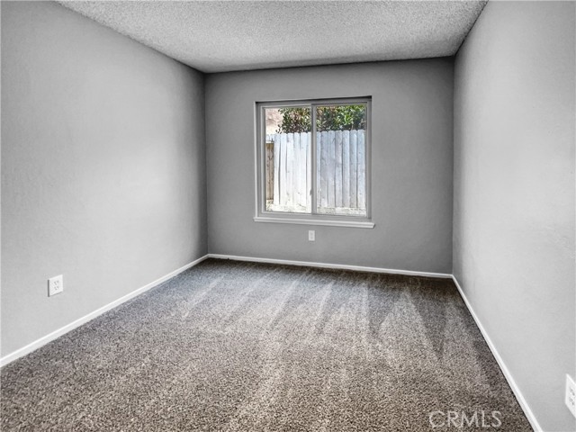 Detail Gallery Image 14 of 21 For 42732 Tierra Robles Pl, Temecula,  CA 92592 - 4 Beds | 2 Baths
