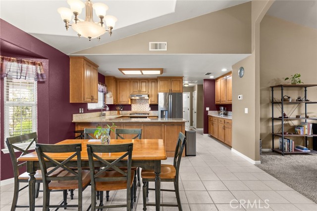 Detail Gallery Image 10 of 33 For 2273 Bloomington, Chico,  CA 95928 - 3 Beds | 2 Baths