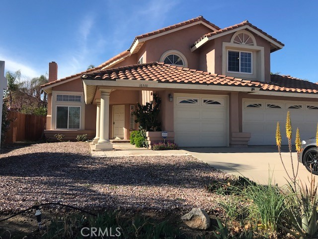 15610 Nectarine Way, Lake Elsinore CA: https://media.crmls.org/medias/dfb2a4b8-6c5c-4951-884a-7994dad4c150.jpg