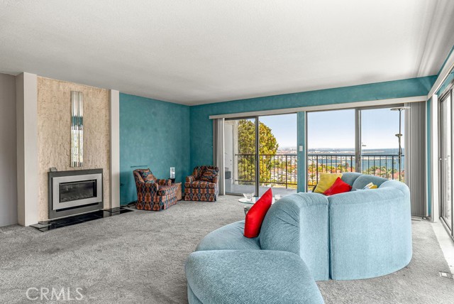 711 W 33rd Street, San Pedro CA: https://media.crmls.org/medias/dfb382ea-38d0-4d2e-8d93-0f799a9aeef3.jpg