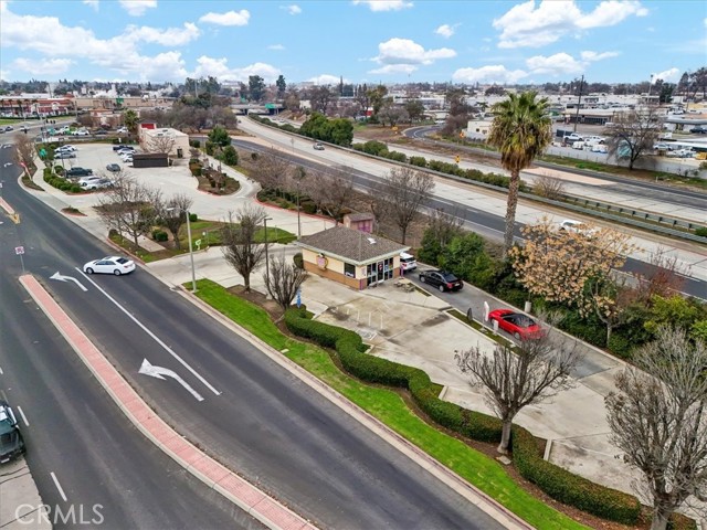 Image 17 of 26 For 1720 Noble Avenue