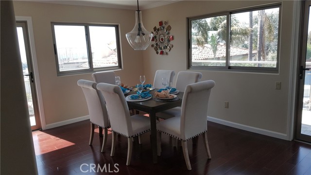 910 17th Street, Hermosa Beach CA: https://media.crmls.org/medias/dfb56504-9c2b-49ec-bcdd-57e4733c67d1.jpg