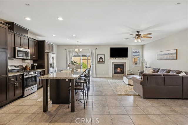 Detail Gallery Image 5 of 44 For 255 Waterfall Rd, Templeton,  CA 93465 - 3 Beds | 2/1 Baths