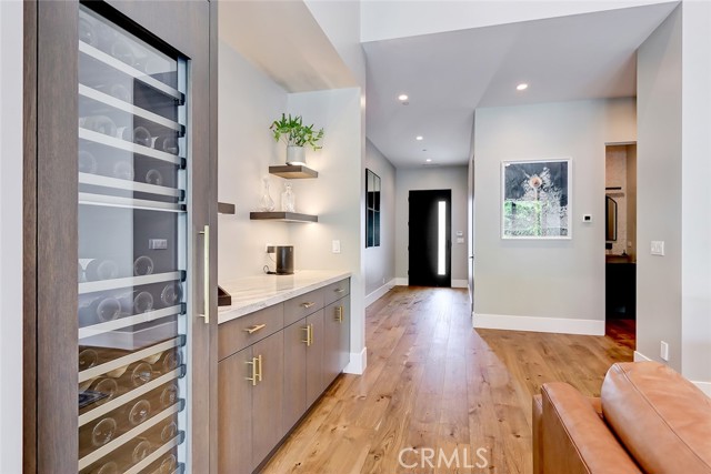2812 Timothy Avenue, Redondo Beach, California 90278, 5 Bedrooms Bedrooms, ,4 BathroomsBathrooms,Residential,Sold,Timothy,SB23078863