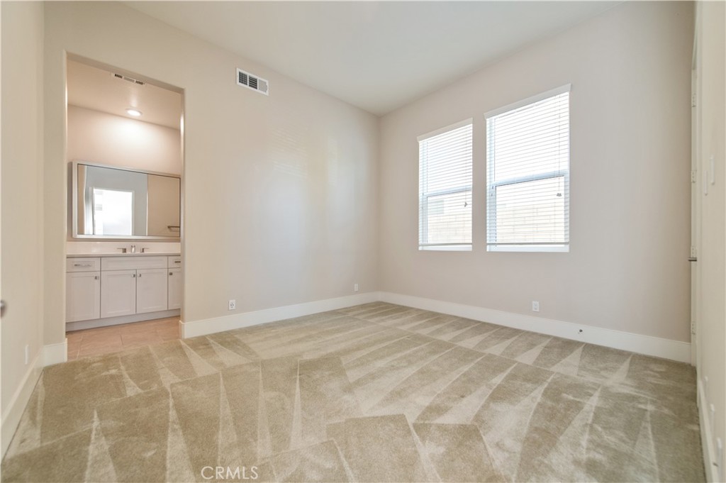 MLS #OC26151470 image #16