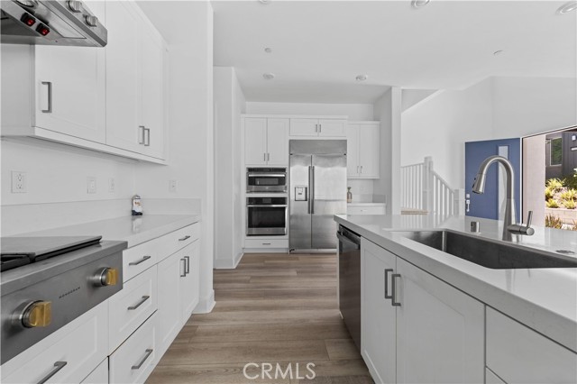 Detail Gallery Image 10 of 49 For 27216 W Coyote Bush Ct, Valencia,  CA 91355 - 4 Beds | 4/1 Baths