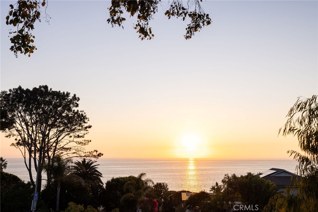 MLS #OC24247156 img 4