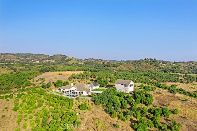 Detail Gallery Image 2 of 73 For 23505 Carancho Rd, Temecula,  CA 92590 - 4 Beds | 4/1 Baths