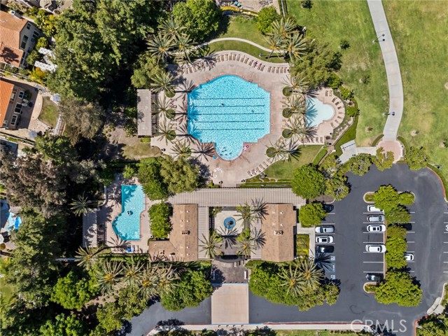 32409 Favara Drive, Temecula CA: https://media.crmls.org/medias/dfb8535c-e655-4806-9227-8851d84883de.jpg