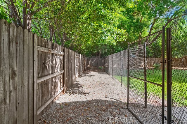 Detail Gallery Image 30 of 42 For 791 Victorian Park Dr, Chico,  CA 95926 - 4 Beds | 2/1 Baths