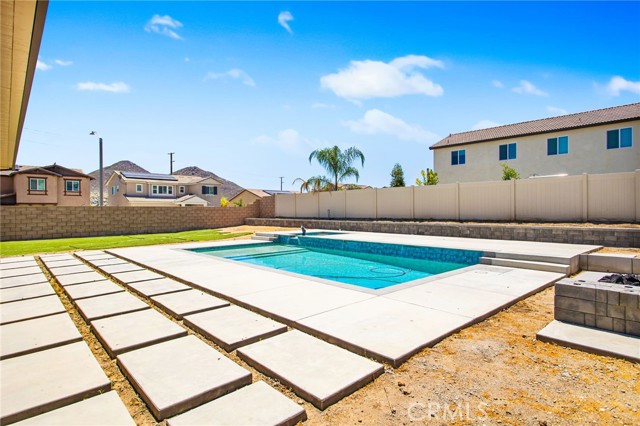 Image 39 of 55 For 30985 Foxhollow Drive