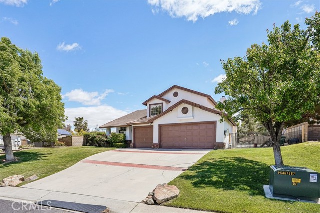 4644 Starstone Court, Palmdale CA: https://media.crmls.org/medias/dfb99e48-a950-410b-81c5-2a6d5062de9b.jpg