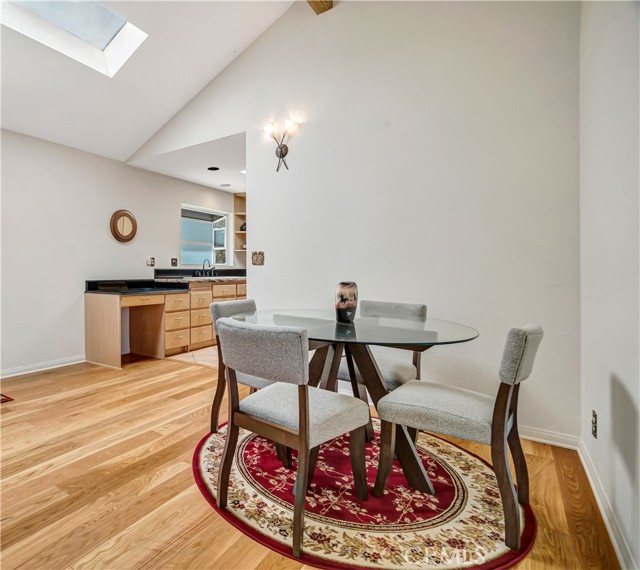 Detail Gallery Image 9 of 49 For 22011 Callado Way, Topanga,  CA 90290 - 2 Beds | 2 Baths