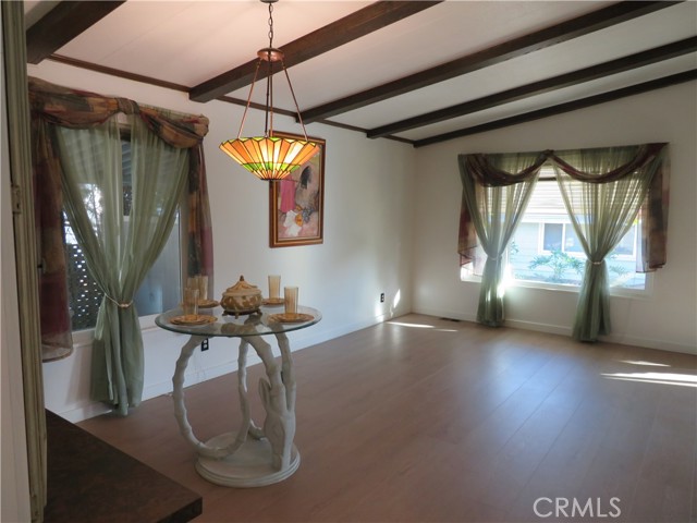 Detail Gallery Image 5 of 19 For 210 Silverlake Dr, Placentia,  CA 92870 - 2 Beds | 2 Baths