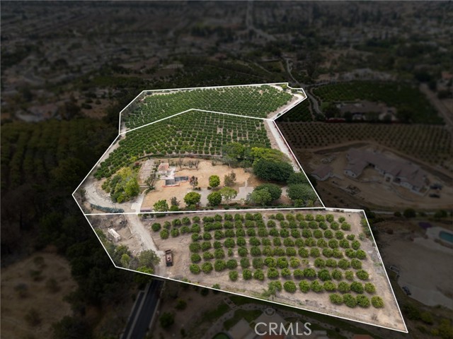 25 Encino Avenue, Camarillo CA: https://media.crmls.org/medias/dfbab47b-56f8-4e9d-9cf2-ba3ea3e8e054.jpg
