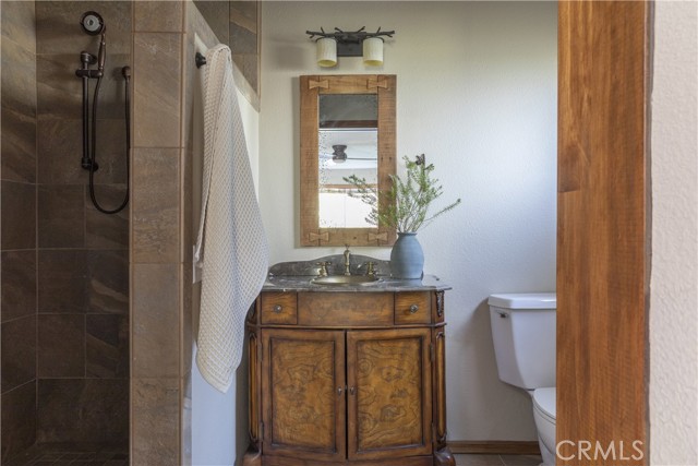 Detail Gallery Image 22 of 32 For 183 Chipmunk, Lake Arrowhead,  CA 92352 - 6 Beds | 5/1 Baths