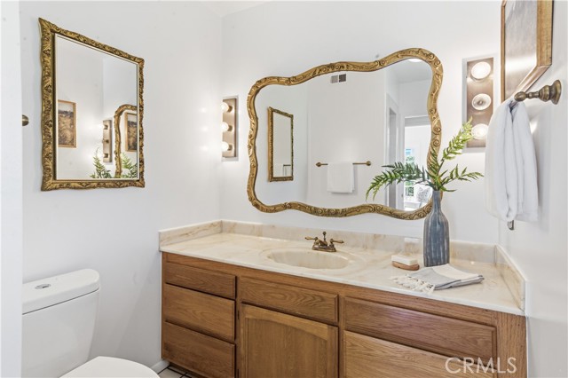 Detail Gallery Image 14 of 16 For 1016 Ynez, Redondo Beach,  CA 90277 - 3 Beds | 2 Baths