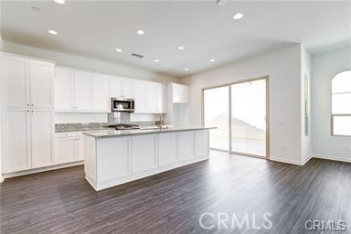 Detail Gallery Image 5 of 35 For 143 Primrose, Lake Forest,  CA 92610 - 3 Beds | 3 Baths