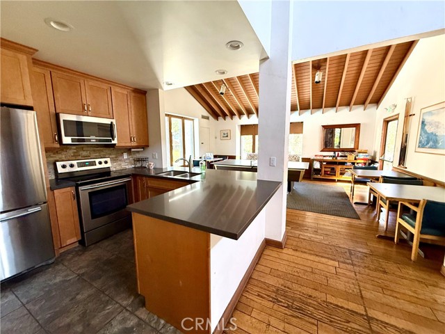 Detail Gallery Image 21 of 22 For 4107 Summertime Ln, Culver City,  CA 90230 - 1 Beds | 1 Baths