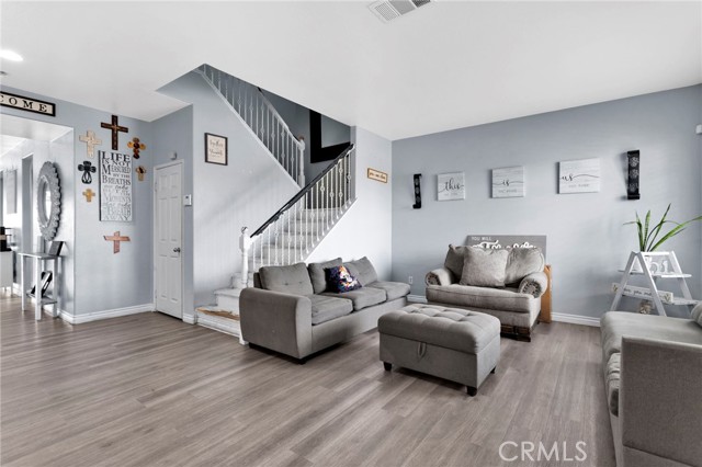 Detail Gallery Image 6 of 45 For 15166 Arcadian, Adelanto,  CA 92301 - 5 Beds | 3 Baths