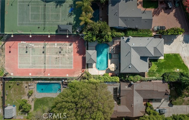 Detail Gallery Image 39 of 42 For 22963 Collins St, Woodland Hills,  CA 91367 - 5 Beds | 3 Baths