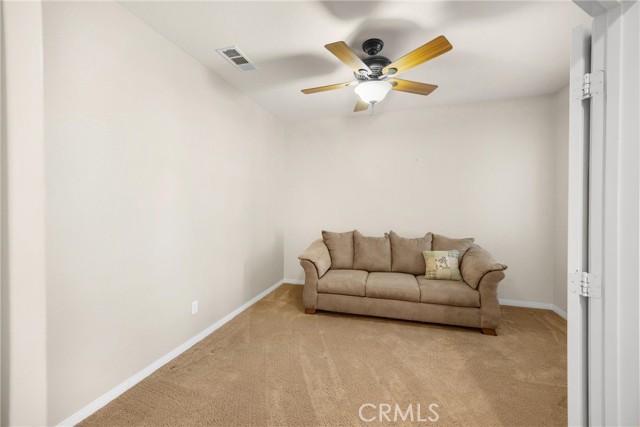 26253 Desert Rose Lane, Menifee CA: https://media.crmls.org/medias/dfbbffc0-e231-47e3-83b7-ae1777f80aaa.jpg