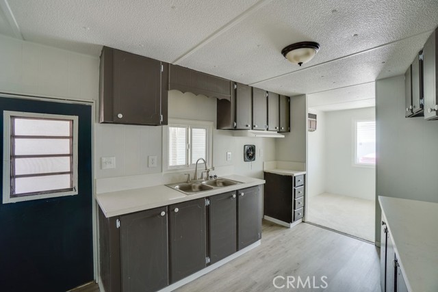 1045 N Azusa #99, Covina, CA, 91722 1045 N Azusa #99, Covina, CA, 91722