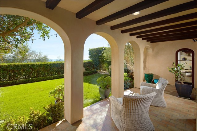 Detail Gallery Image 26 of 42 For 1302 Skyline Dr, Laguna Beach,  CA 92651 - 4 Beds | 4/1 Baths