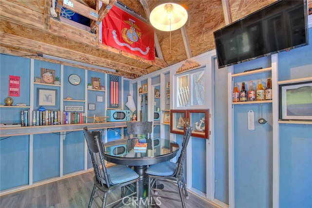 27048 State Highway 189, Blue Jay CA: https://media.crmls.org/medias/dfbd3d90-c116-4f0c-be2c-c9c308402beb.jpg