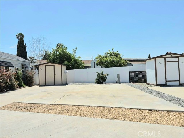 Detail Gallery Image 2 of 15 For 1295 S Cawston Ave, Hemet,  CA 92545 - – Beds | – Baths