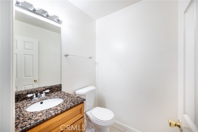 Detail Gallery Image 11 of 21 For 421 Palm Dr #4,  Glendale,  CA 91202 - 2 Beds | 2/1 Baths