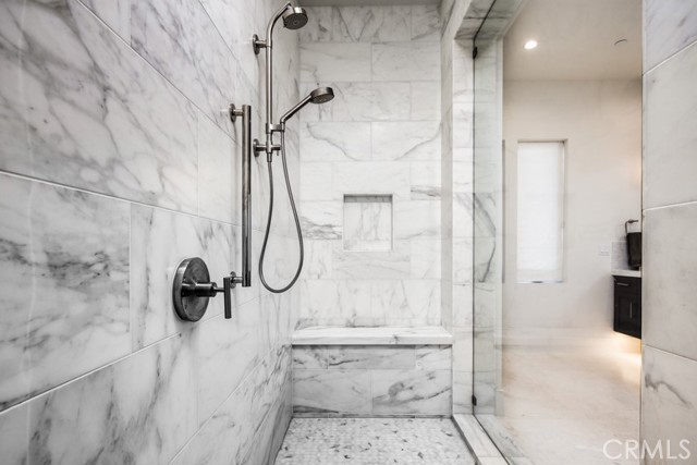 C1 floorplan has a large, walk-in shower.