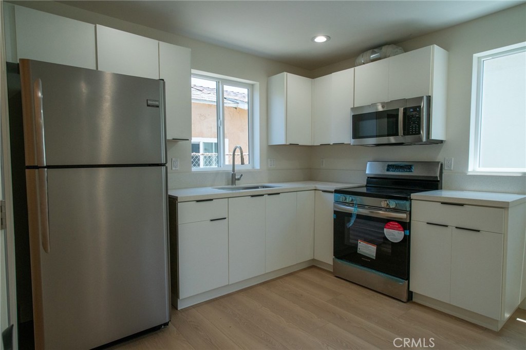 MLS #OC25168737 image #11