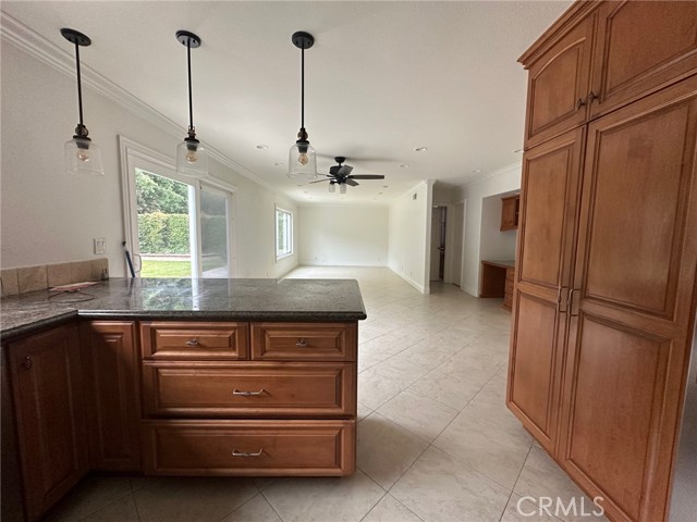 878 Prospect Place, Costa Mesa CA: https://media.crmls.org/medias/dfc30601-8d32-4fd8-9be6-5b81af6b1201.jpg