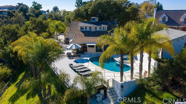 Photo of 1810 Las Flores Drive, Glendale, CA 91207